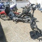 ROBARON MOTOS, VENDEN ALGUNAS PARTES Y LUEGO LAS TIRARON AL ARROYO