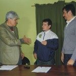 Baucero firma convenio con Huracán - Básquet