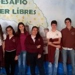 Profesoras y alumnos Escuela 3053