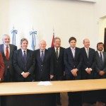 LIFSCHITZ PRESENTÓ PARTE DE SU GABINETE EN ROSARIO