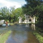 CRECIDA DEL RÍO, SE INUNDÓ EL LAUREL Y LA ZONA NORTE DE HELVECIA 1
