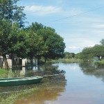 CRECIDA DEL RÍO, SE INUNDÓ EL LAUREL Y LA ZONA NORTE DE HELVECIA 2