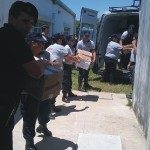 LA POLICÍA DE RAFAELA ENTREGÓ DONACIONES PARA LOS AFECTADOS POR LA CRECIDA DEL RÍO