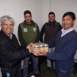 Baucero con apicultores