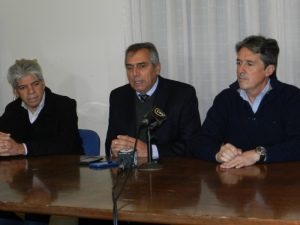 Baucero, Migno y Garibay en conferencia de prensa