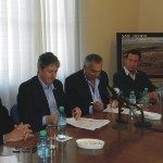 FIRMARON CONVENIO DE SEGUIMIENTO DE LA OBRA DE CLOACAS