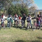 DONAN BICICLETAS A ESCUELA DE COLONIA FRANCESA 1