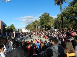 CON UN MARCO MULTITUDINARIO SE REALIZÓ EL ENCUENTRO DE DANZA