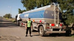CAMIONERO CORDOBÉS CONDUCÍA BORRACHO POR RUTA 11