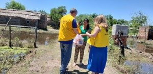 EL CLUB DE LEONES AYUDA A DAMNIFICADOS POR LLUVIAS