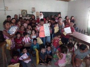 Navidad para los niños barrio santa rosa