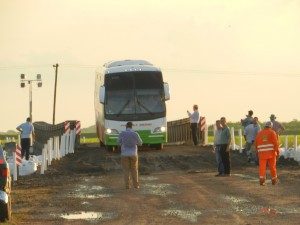 HABILITARON PUENTE EN LA RUTA 1 - 1