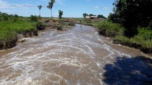 VIALIDAD TRABAJA PARA EVITAR EL COLAPSO DE OTRA ALCANTARILLAS DE LA RUTA 1 - 1